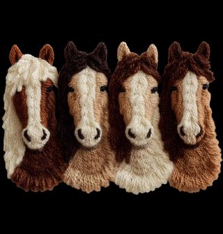 Obrázek 2 produktu Pánská mikina Háčkované Koně