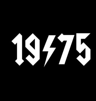 Obrázek 2 produktu Dámské tričko Rockový Ročník 1975 ACDC