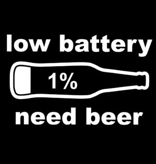 Obrázek 2 produktu Pánské tričko Nízká baterie potřebuji doplnit pivo (Velikost: 3XL)