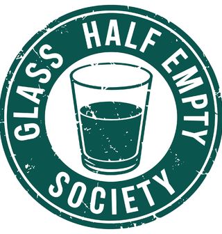 Obrázek 2 produktu Dámské tričko Poloprádzná Sklenice Glass Half Empty Society