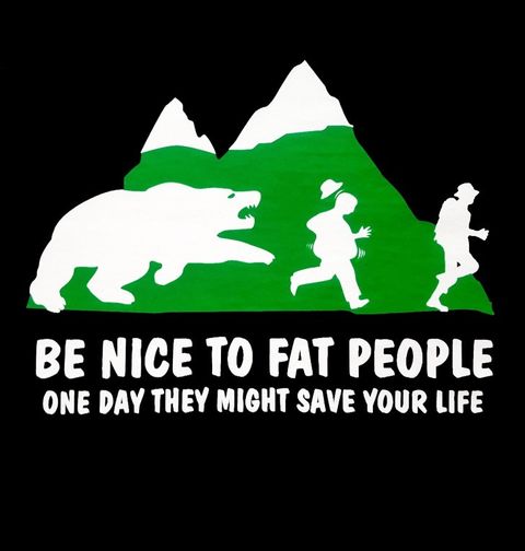 Obrázek produktu Pánské tričko „Buď hodný k tlustým lidem, jednoho dne ti můžou zachránit život.“