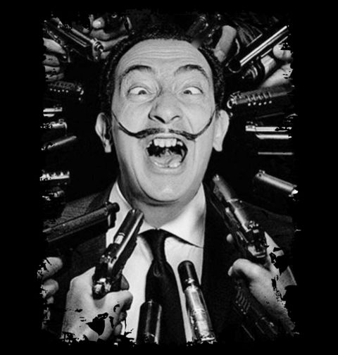 Obrázek produktu Dámské tričko Salvador Dalí obklopen Zbraněmi