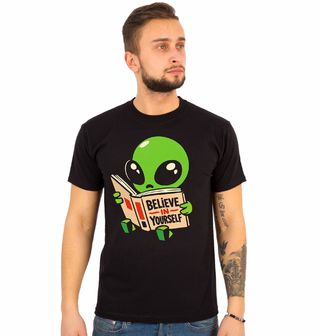 Obrázek 1 produktu Pánské tričko Mimozemšťan s Knihou
