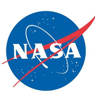 Obrázek 2 produktu Dámské tričko NASA National Aeronautics and Space Administration Národní Úřad pro Letectví a Vesmír 